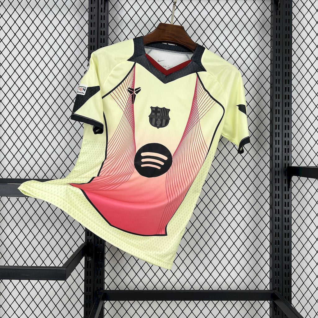 Barcelona 25/26 Gradient Yellow Pink (Fan)
