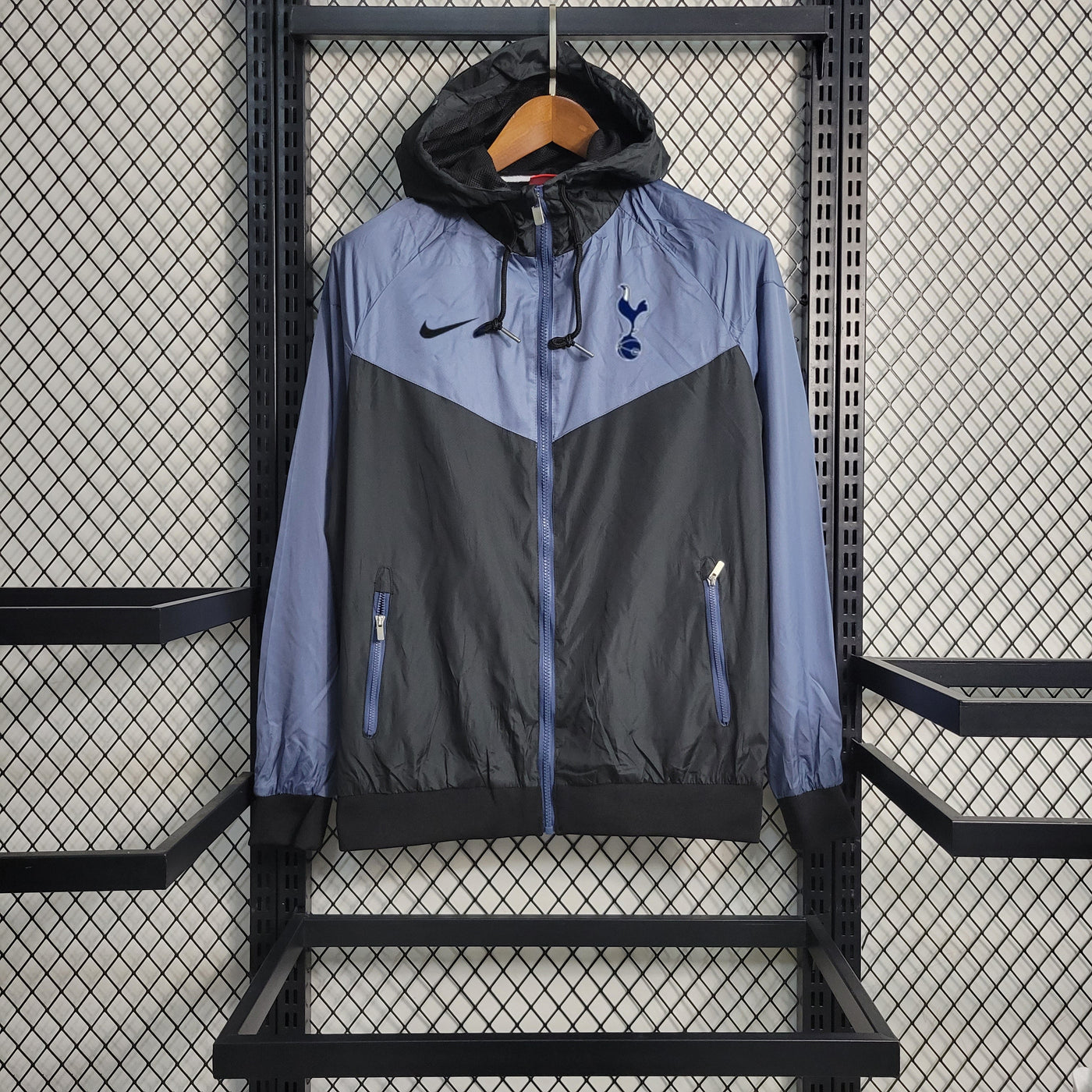 Tottenham 23/24 Windbreaker (Fan)