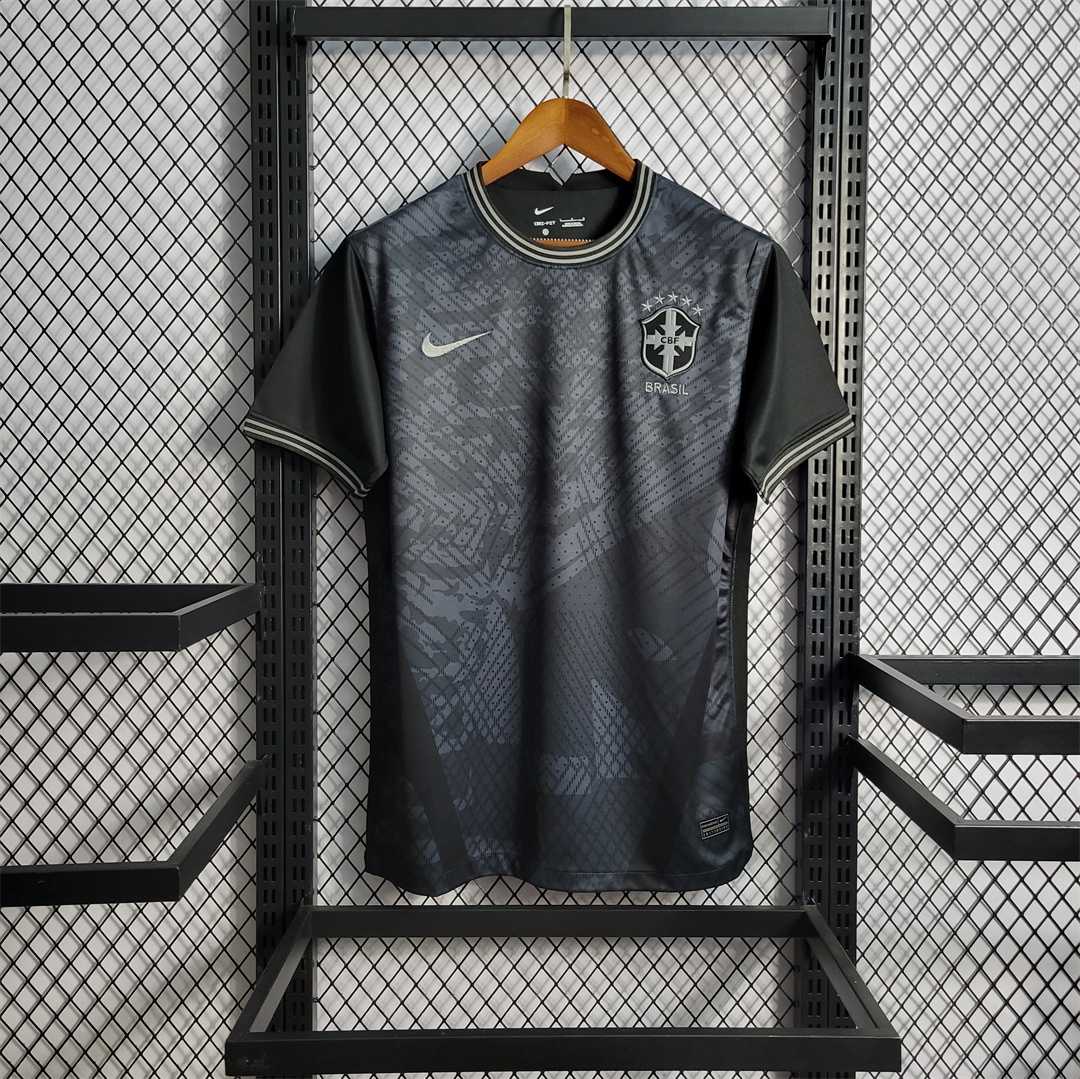 Brazil 22/23 Black (Fan)