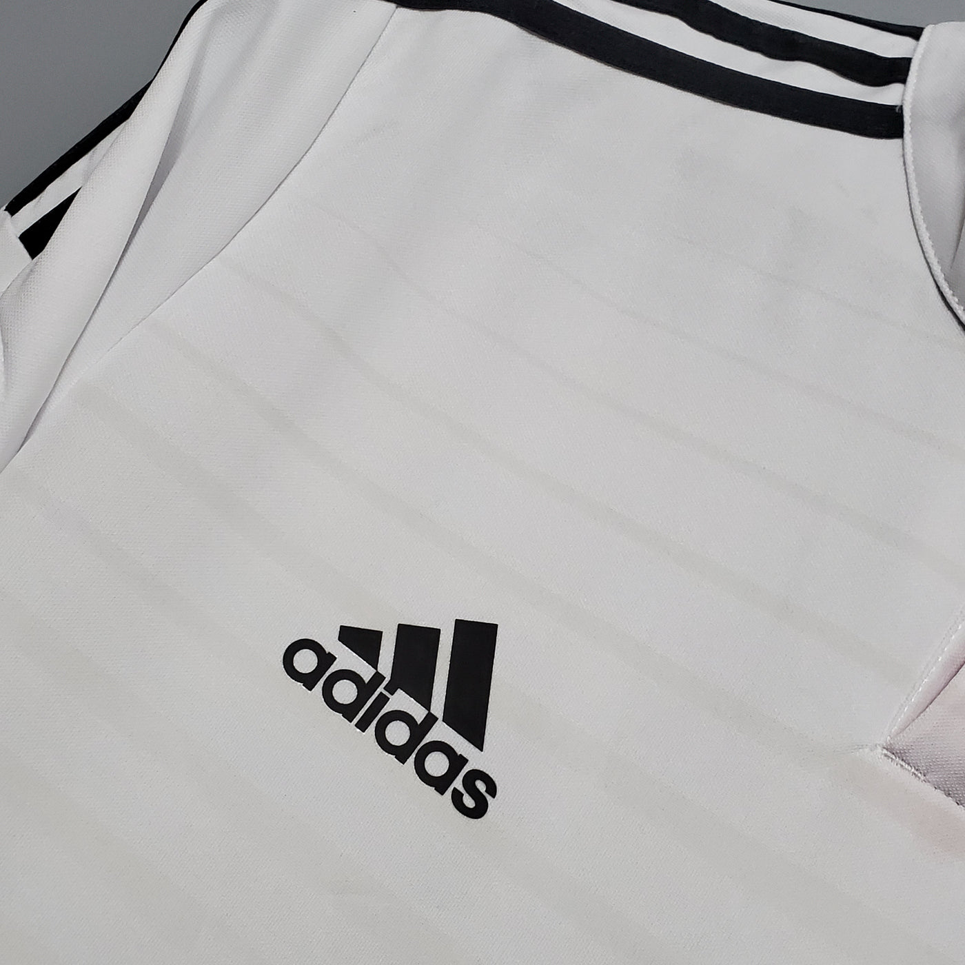 Real Madrid Retro 14/15 Long-Sleeve Home (Fan)