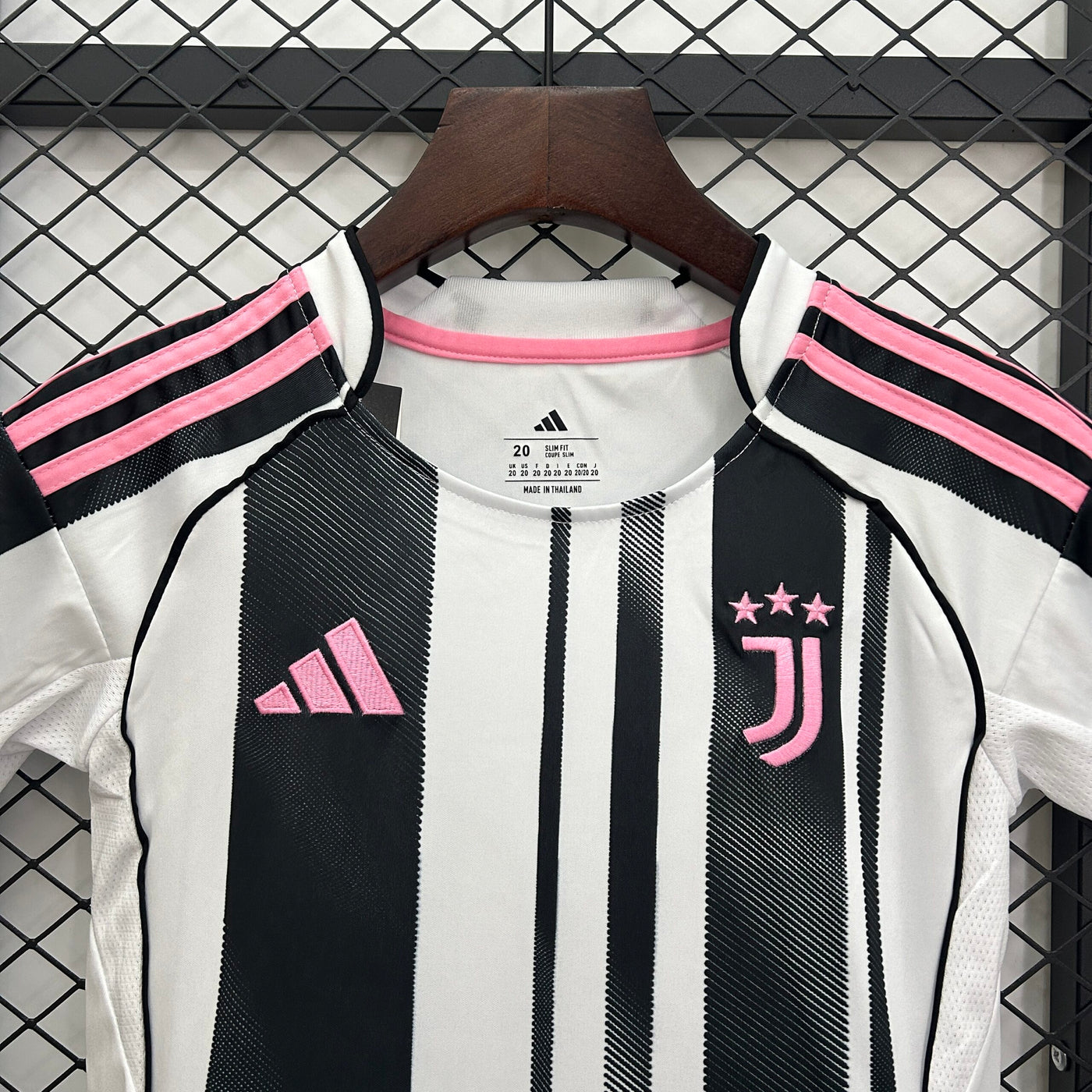 Juventus 25/26 Home Unsponsored (Kids)