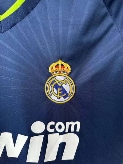 Real Madrid Retro 2010/2011 Away (Fan)