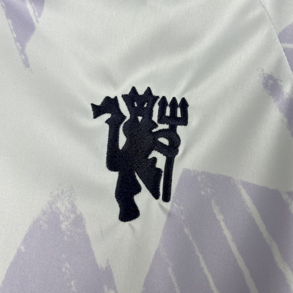 Manchester United 25/26 Away (Fan)