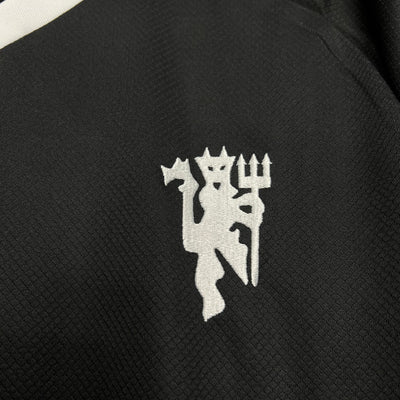 Manchester United 24/25 Goalkeeper Kit (Fan)