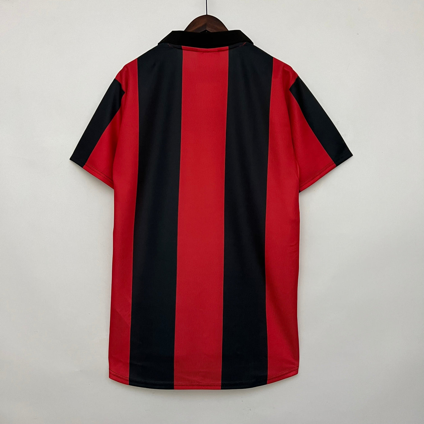 Eintracht Frankfurt 98/00 100th Anniversary Edition Home (Fan)