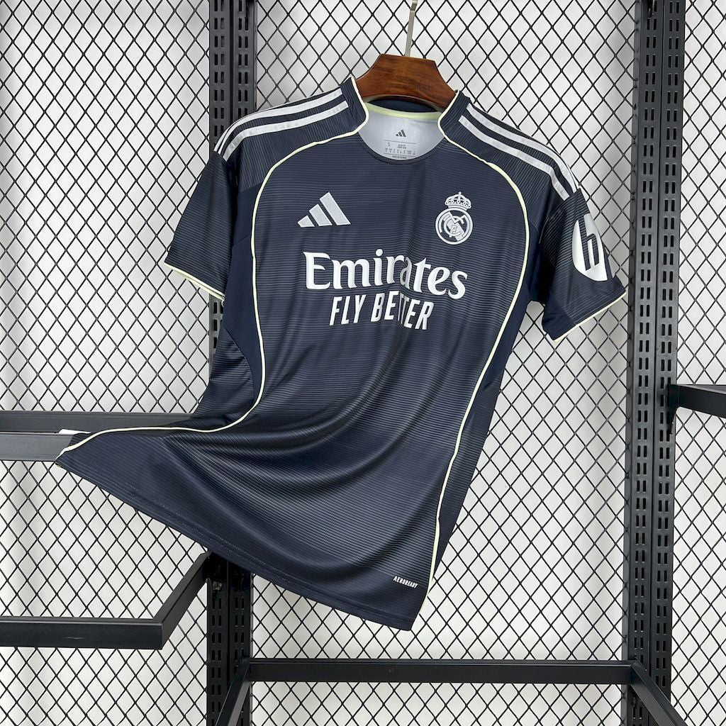 Real Madrid 25/26 Away (Fan)