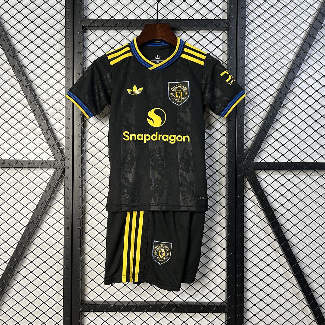 Manchester United 25/26 Third Kit (Kids)