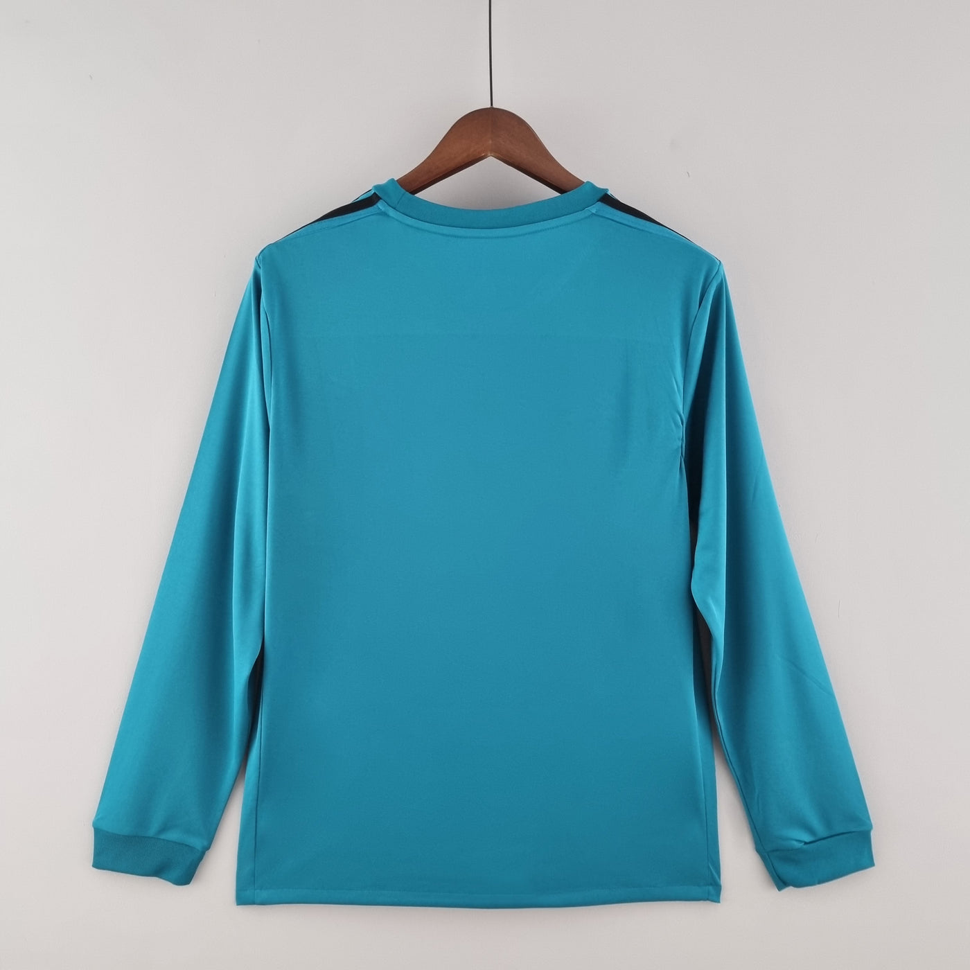 Real Madrid Retro 17/18 Long-Sleeve Third Away (Fan)