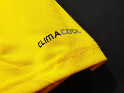 Real Madrid Retro 2011/2012 goalkeeper yellow (Fan)