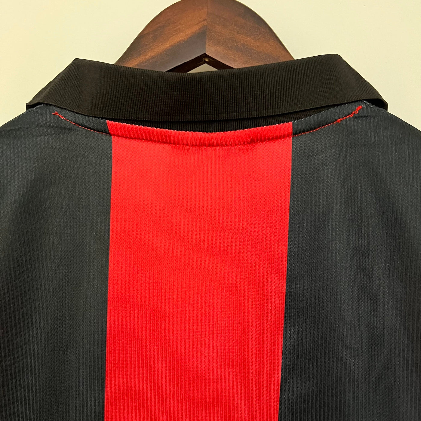Eintracht Frankfurt 98/00 100th Anniversary Edition Home (Fan)
