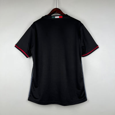 AC Milan Retro 16/17 Home (Fan)