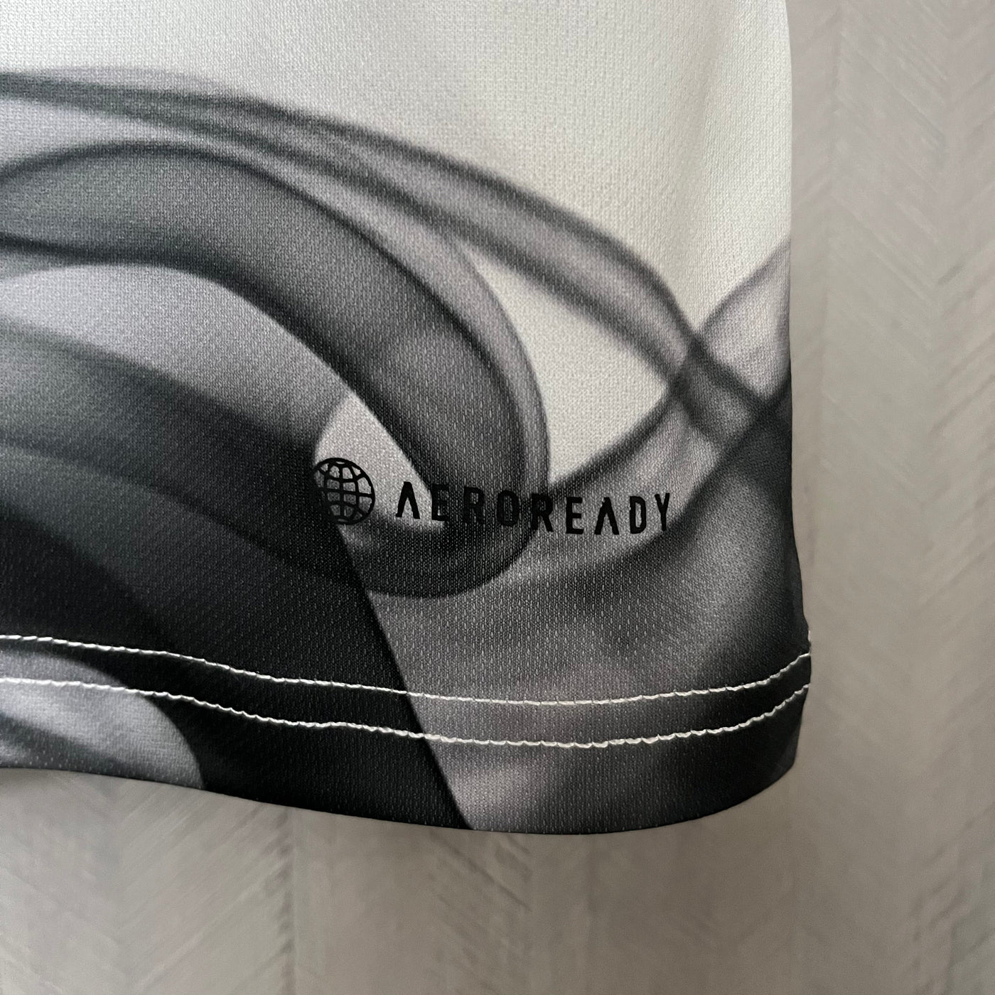 Japan 23/24 White Special Edition (Fan)
