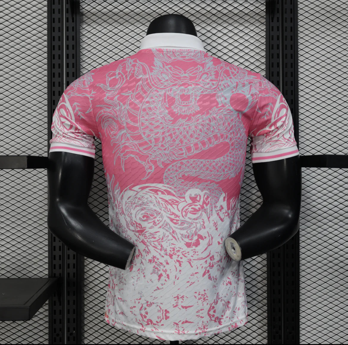 Real Madrid 25/26 Pink Dragon (Player)