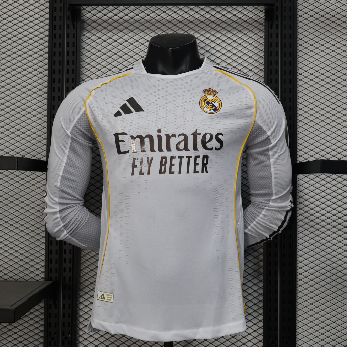 Real Madrid 25/26 Long-Sleeve Home (Player)