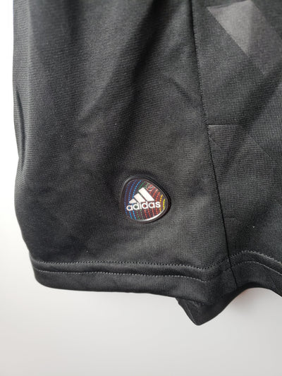 Real Madrid Retro 2012 Black (Fan)