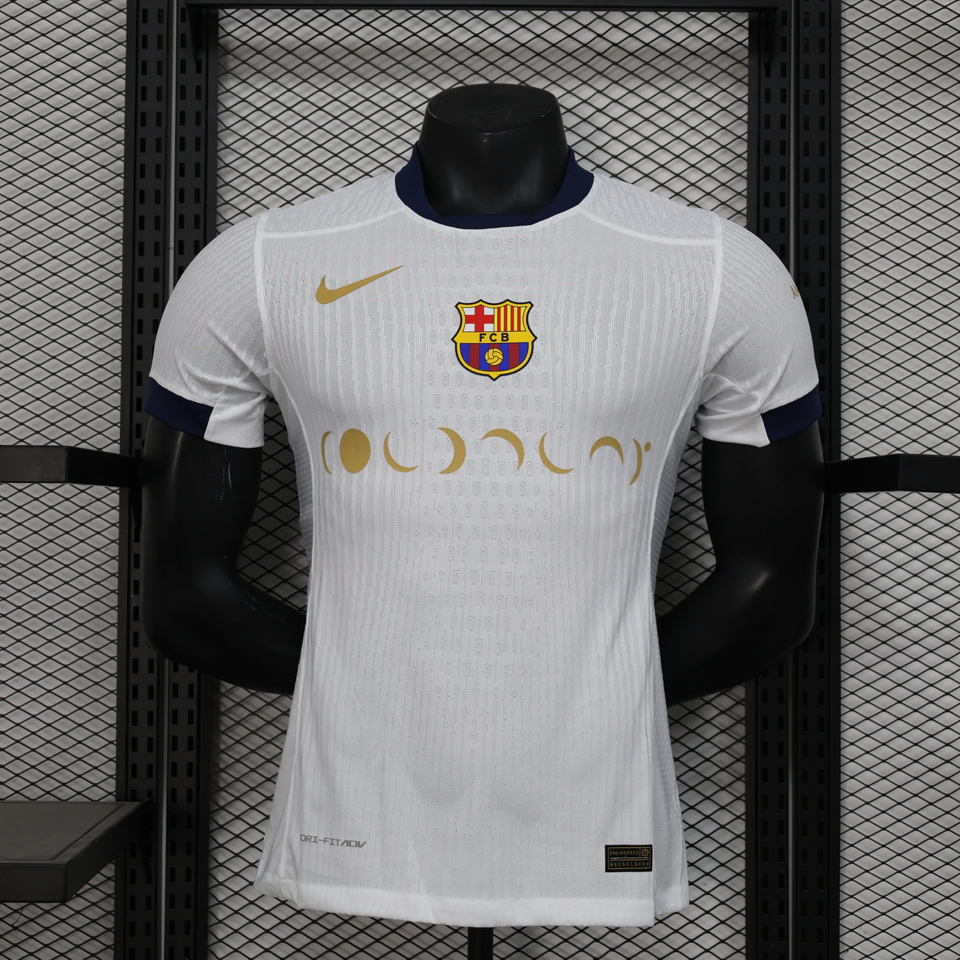 Barcelona 24/25 Coldplay White Edition (Player)