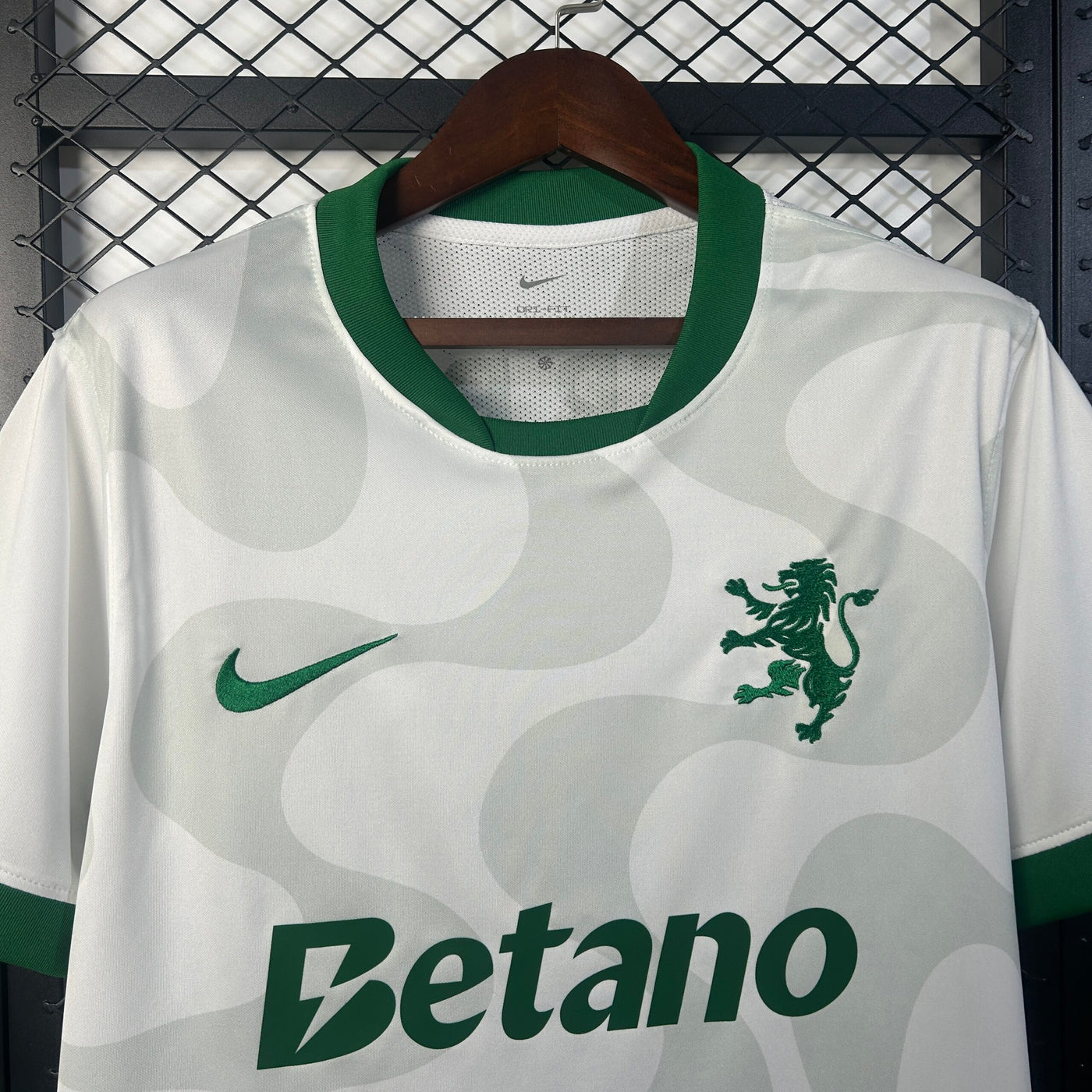 Sporting 25/26 Away (Fan)
