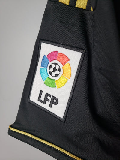 Real Madrid Retro 2012 Black (Fan)