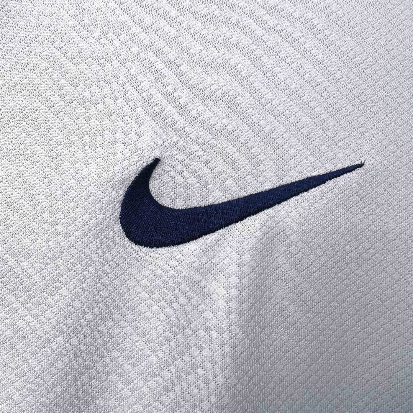England Euros 24/25 Home (Fan), Detail