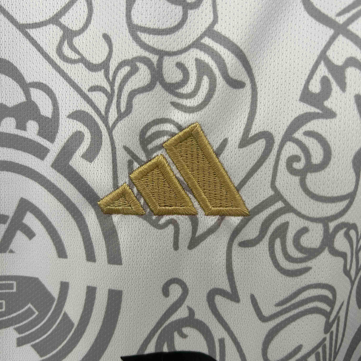 Real Madrid 24/25 Multicolor white (Fan)