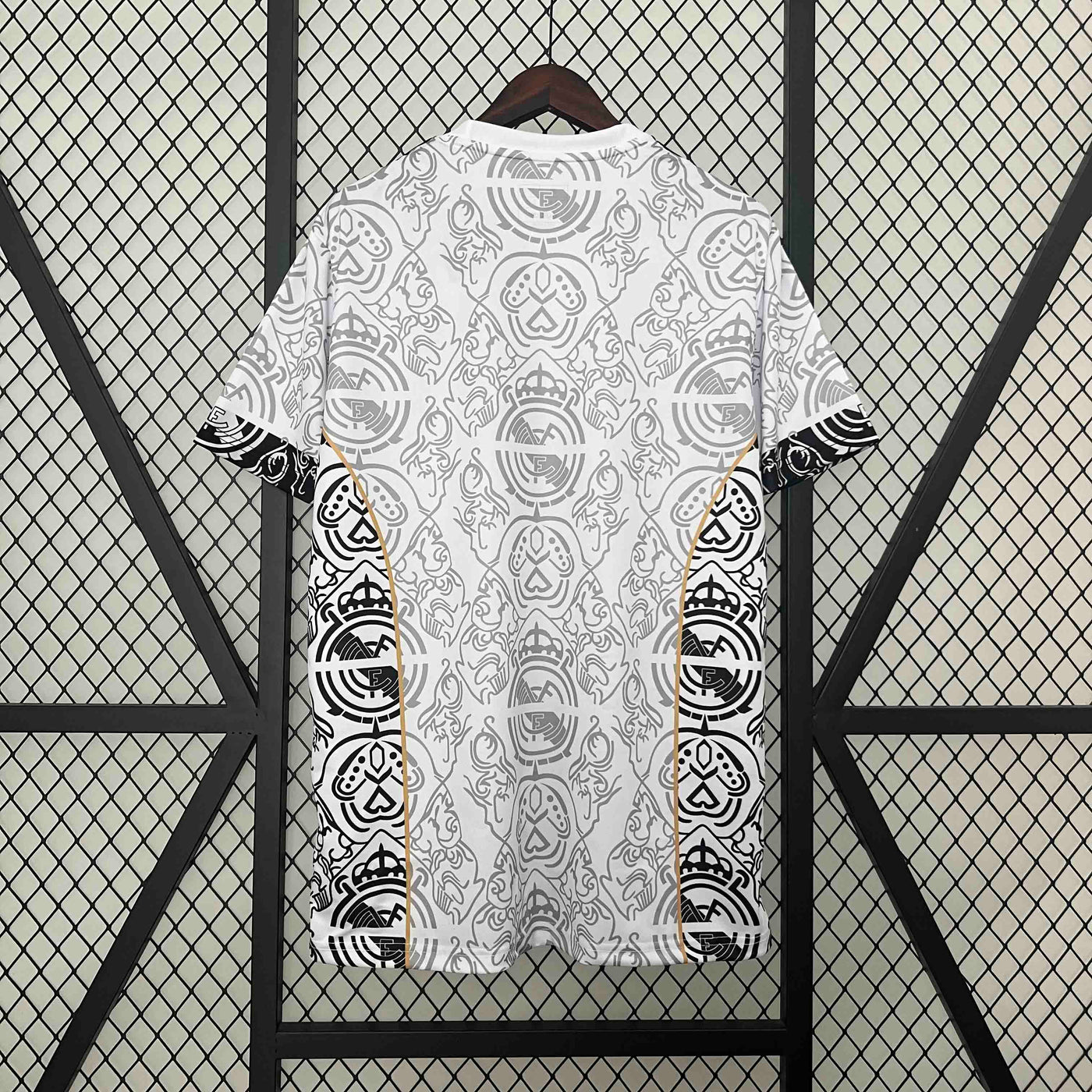 Real Madrid 24/25 Multicolor white (Fan)