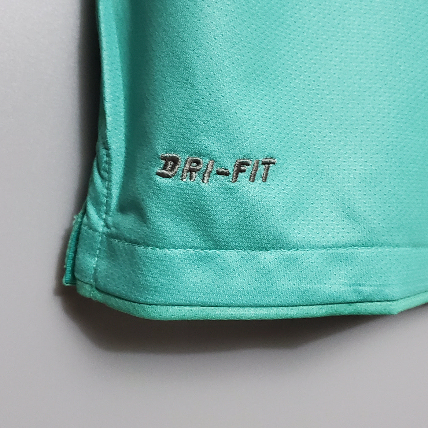 Barcelona Retro 10/11 Away (Fan)