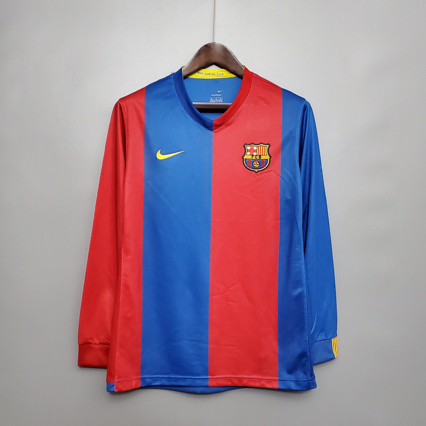 Barcelona Retro 06/07 Long-Sleeve Home (Fan)