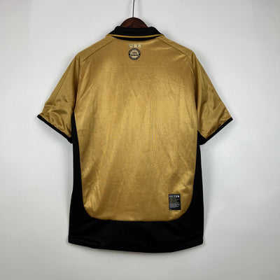 Manchester United Retro 01/02 100th anniversary edition (Fan)