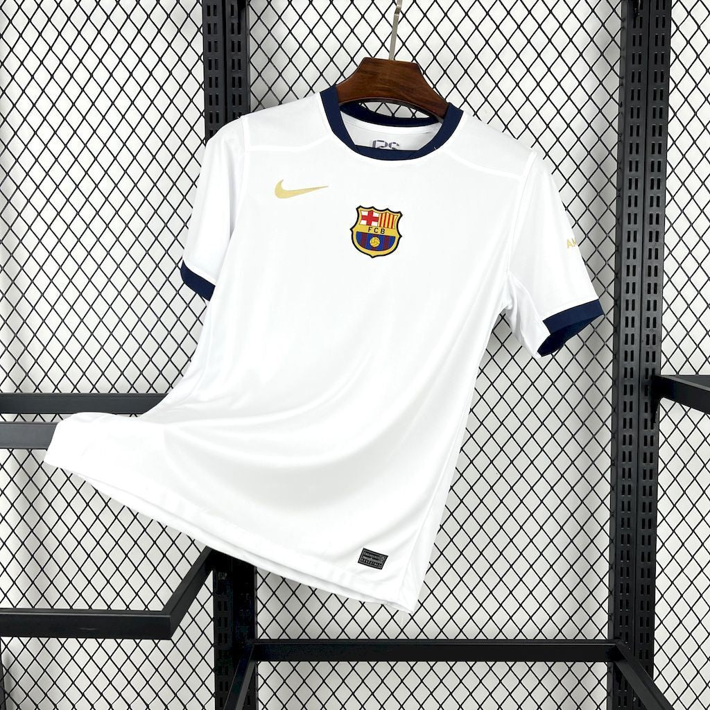 Barcelona 25/26 White Edition (Fan)