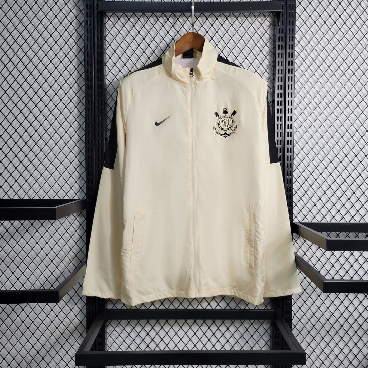 Corinthians 23/24 Windbreaker