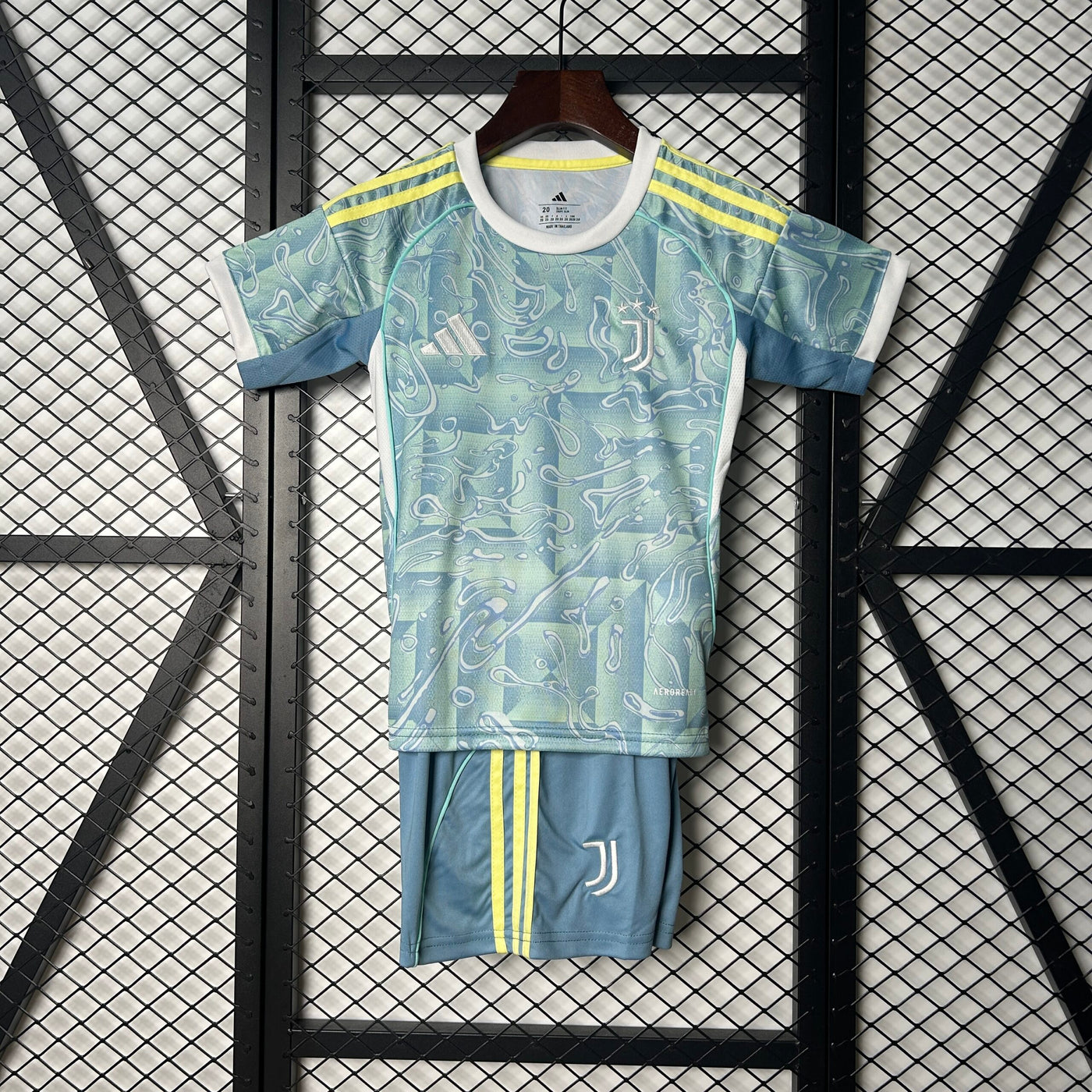 Juventus 25/26 Away (Kids)